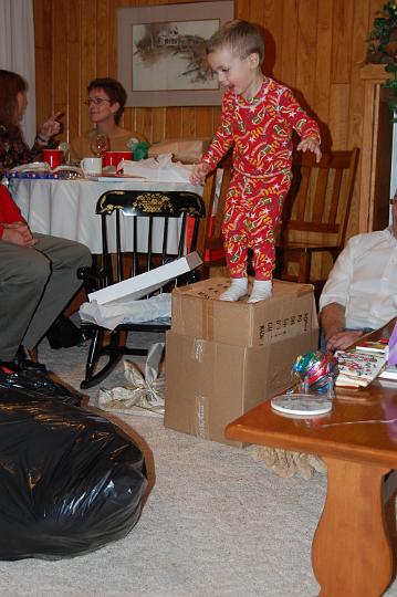 Downsized Image [Napper Christmas-53.JPG - 2624kB]